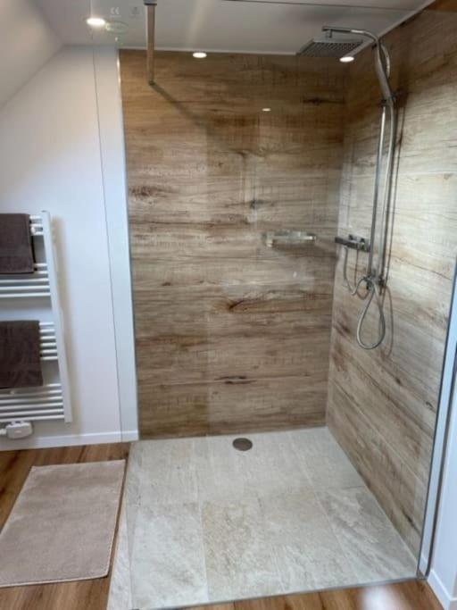 *Neu* Extravagantes Eifelhaus Am Nuerburgring Villa Mannebach  Eksteriør bilde